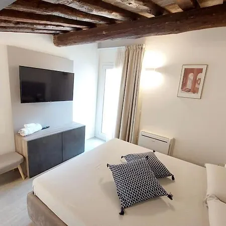 Residenza Subitosanto 