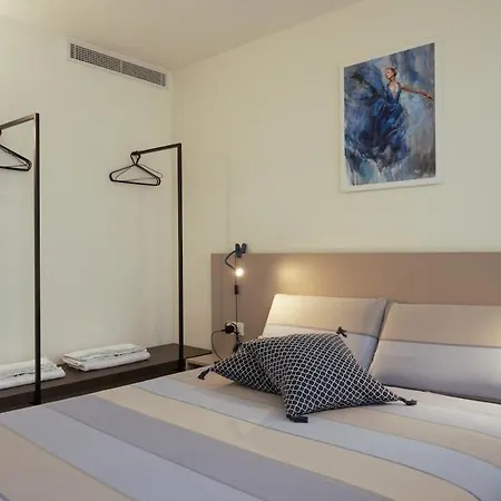 Residenza Subitosanto 