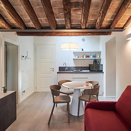 Residenza Subitosanto 